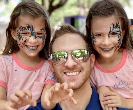 Dr. Kuykendall and his daughters